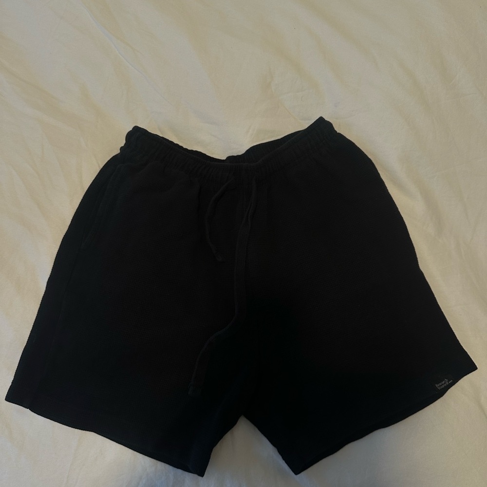 ZARA Men's Black Casual Shorts